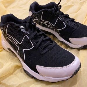 Men’s Under Armour Cross-Trainer Shoes
